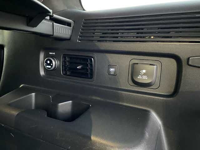 Hyundai SANTA FE 1.6T-GDi PHEV 4WD AT 7 posti XClass