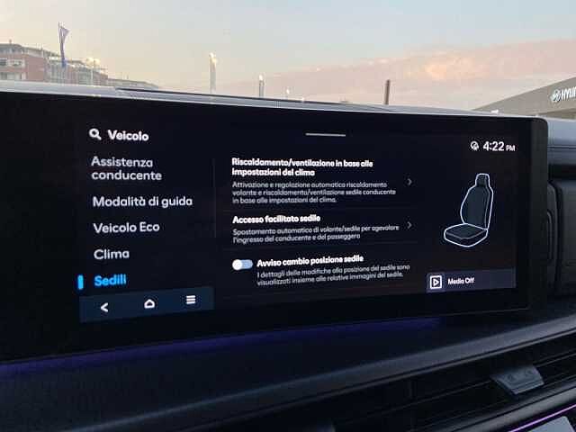 Hyundai SANTA FE 1.6T-GDi PHEV 4WD AT 7 posti XClass