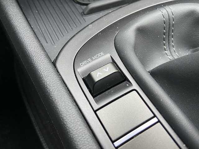 Hyundai KONA 1.0 T-GDI Hybrid 48V iMT XLine Plus