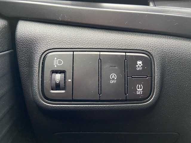 Hyundai BAYON 1.0 T-GDI Hybrid 48V iMT XClass