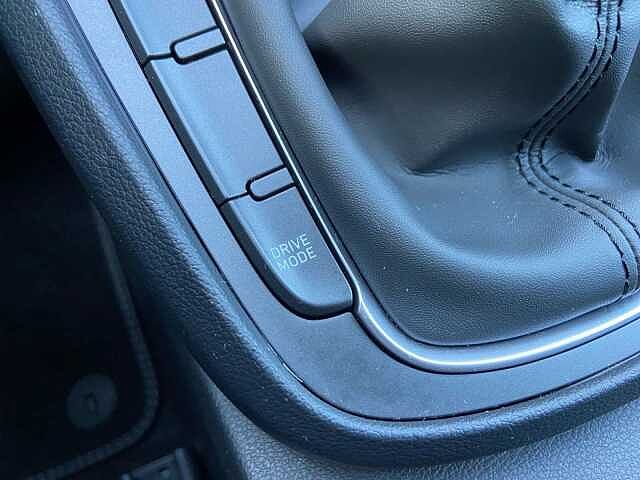 Hyundai KONA 1.0 T-GDI 48V 120cv Xline Style Pack