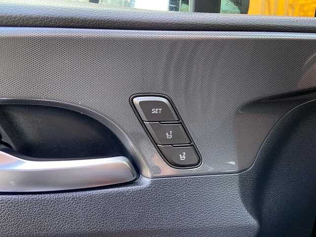 Hyundai SANTA FE 1.6 T-GDI PHEV 4WD A/T 7posti Xclass