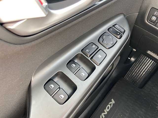 Hyundai KONA 1.0 T-GDI 48V 120cv Xline Safety Pack Techno Pack