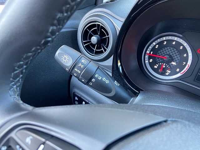Hyundai i10 1.0 MPI Tech