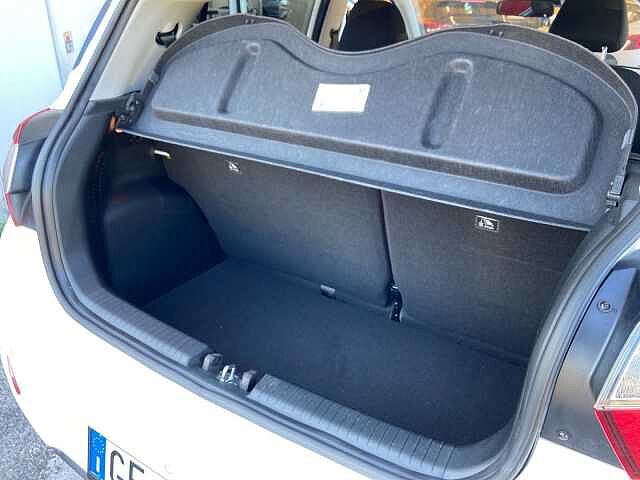 Hyundai i10 1.0 MPI Tech