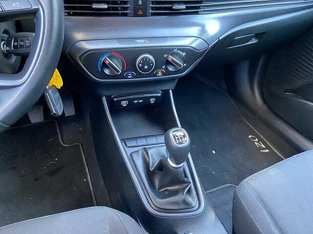 Hyundai i20 1.2 mpi Connectline 84cv mt
