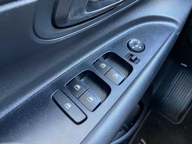 Hyundai i20 1.2 mpi Connectline 84cv mt