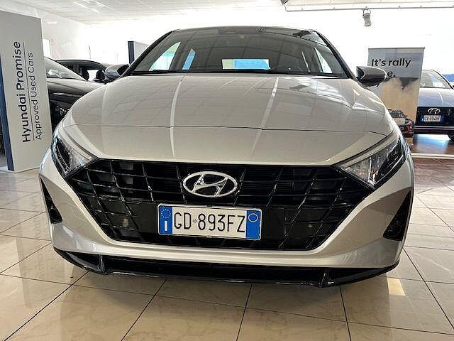 Hyundai i20 1.2 MPI MT Connectline + Exterior Pack