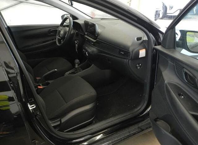 Hyundai i20 1.0 T-GDI 48V DCT Connectline 100 cv