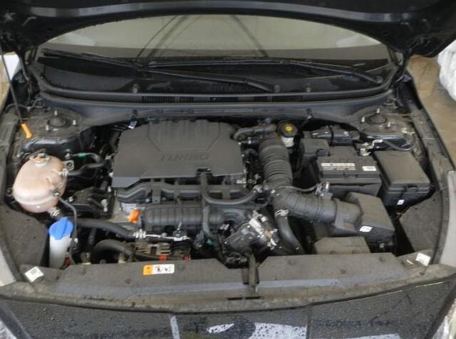 Hyundai i20 1.0 T-GDI 48V DCT Connectline 100 cv