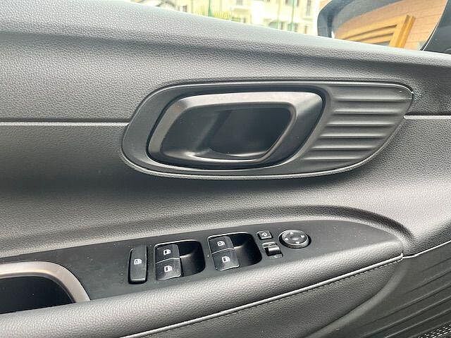 Hyundai BAYON 1.0 T-GDI MT XLine KM0