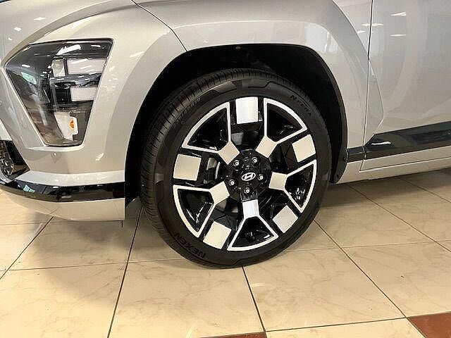 Hyundai KONA EV 64.8 KWh Exclusive