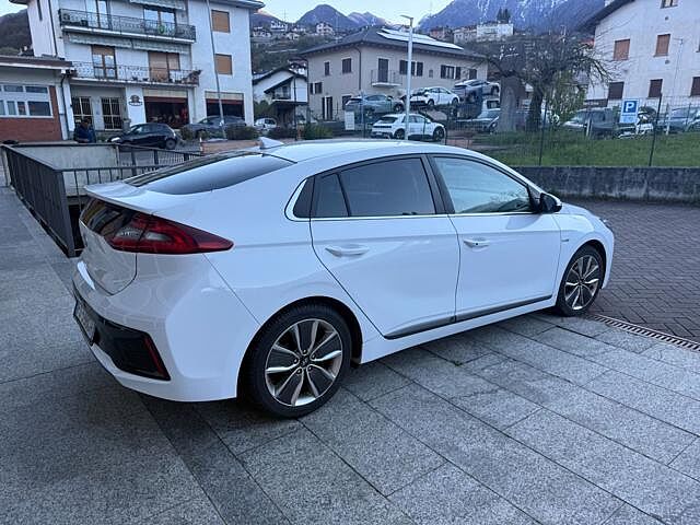 Hyundai IONIQ 1.6 Hybrid DCT Style MY19