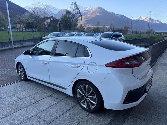 Hyundai IONIQ 1.6 Hybrid DCT Style MY19