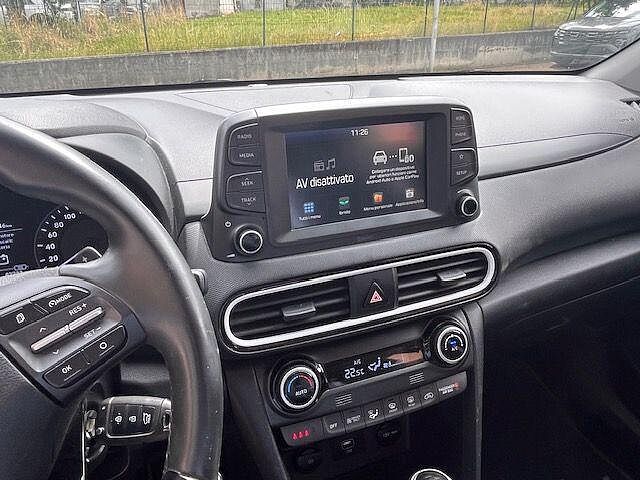 Hyundai KONA HEV 1.6 DCT XTech CON COMANDI AL VOLANTE