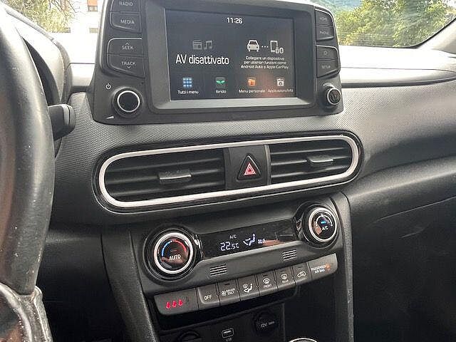 Hyundai KONA HEV 1.6 DCT XTech CON COMANDI AL VOLANTE