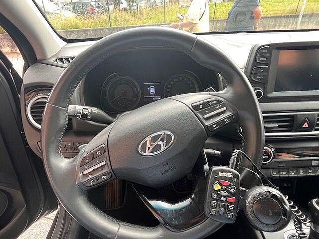 Hyundai KONA HEV 1.6 DCT XTech CON COMANDI AL VOLANTE