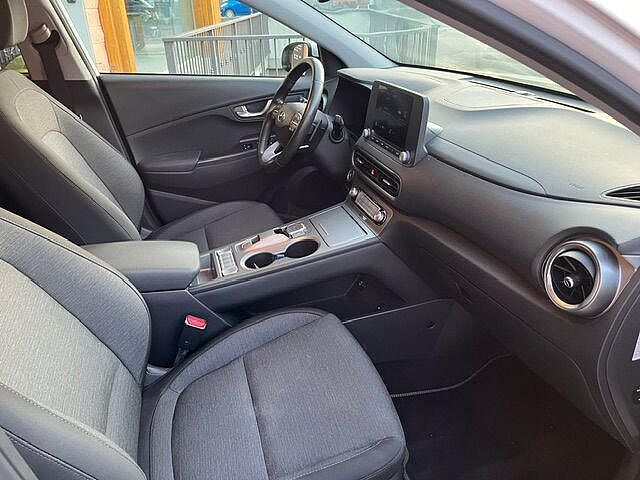 Hyundai KONA EV 64 kWh Exclusive 480km Autonomia