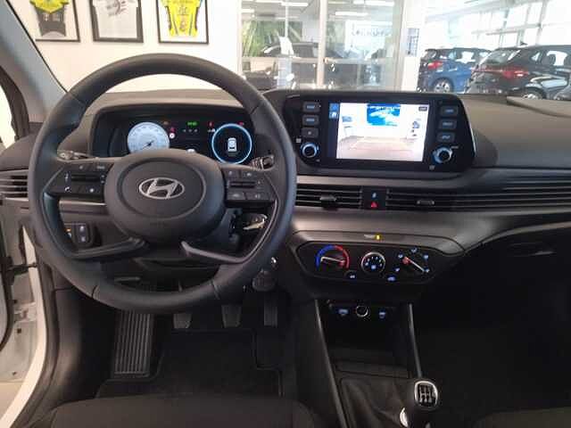 Hyundai i20 1.2 MPI MT Connectline