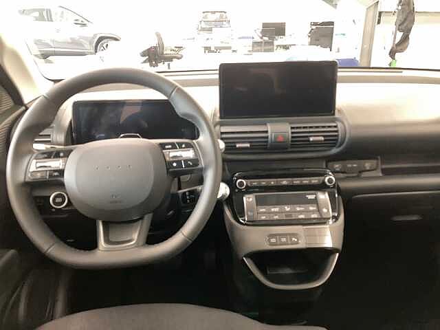 Hyundai  49 kWh XClass