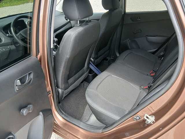Hyundai i10 1.0 MPI Tech