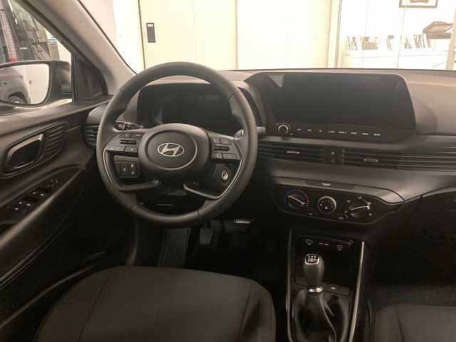 Hyundai i20 1.2 MPI MT GPL Connectline
