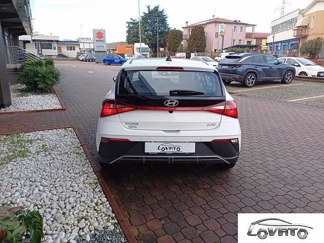 Hyundai i20 1.2 MPI MT ConnectLine