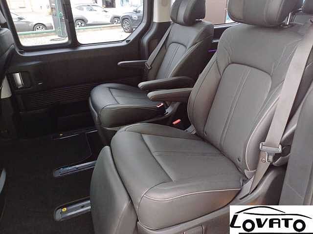 Hyundai STARIA STARIA LUXURY MY23 AT AWD