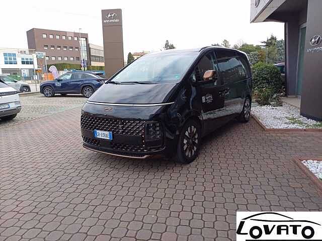 Hyundai STARIA STARIA LUXURY MY23 AT AWD