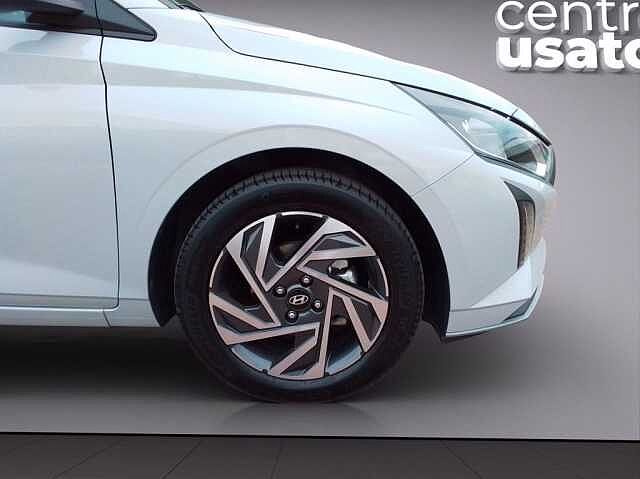 Hyundai i20 1.2 MPI MT ConnectLine