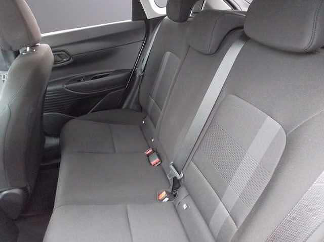 Hyundai i20 1.2 MPI MT ConnectLine