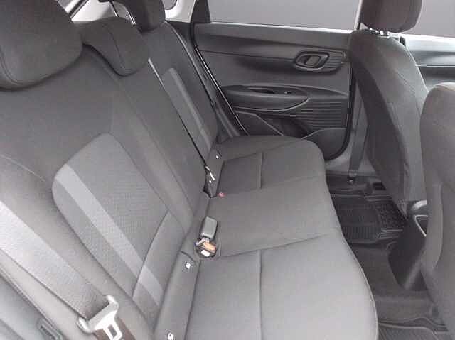 Hyundai i20 1.2 MPI MT ConnectLine