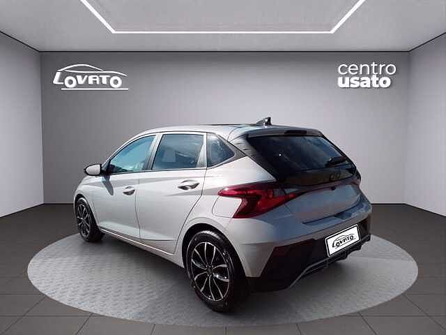 Hyundai i20 1.2 MPI MT Connectline