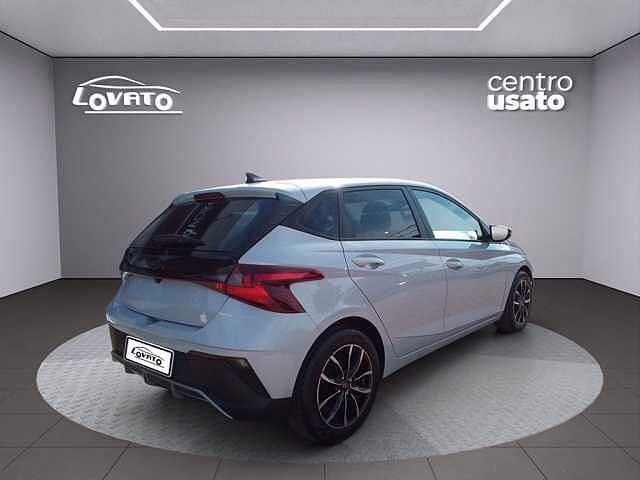Hyundai i20 1.2 MPI MT Connectline