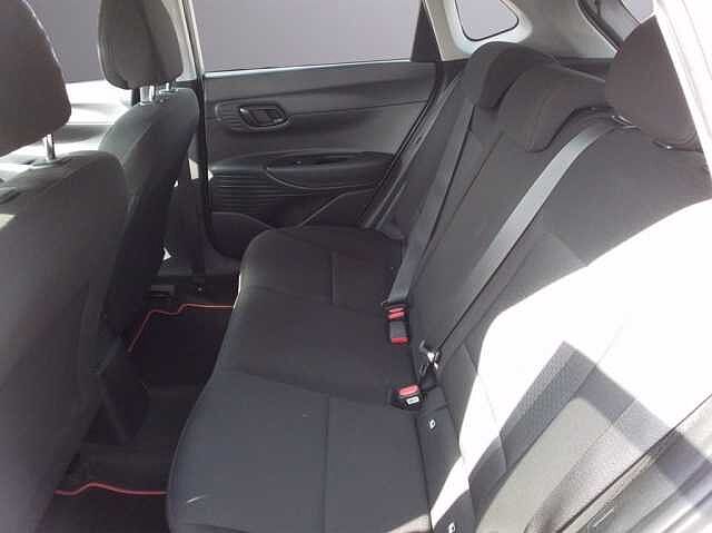 Hyundai i20 1.2 MPI MT Connectline