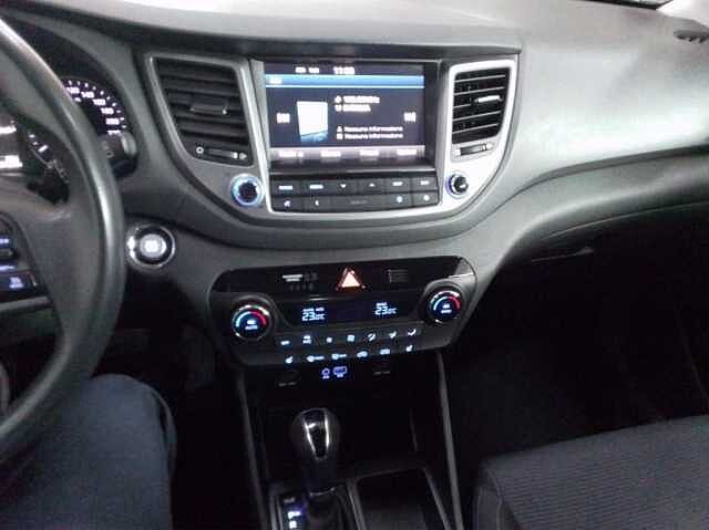Hyundai TUCSON 1.7 CRDi DCT XPossible