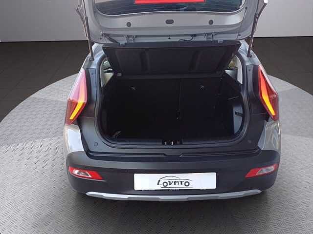 Hyundai BAYON 1.2 MPI MT XLine