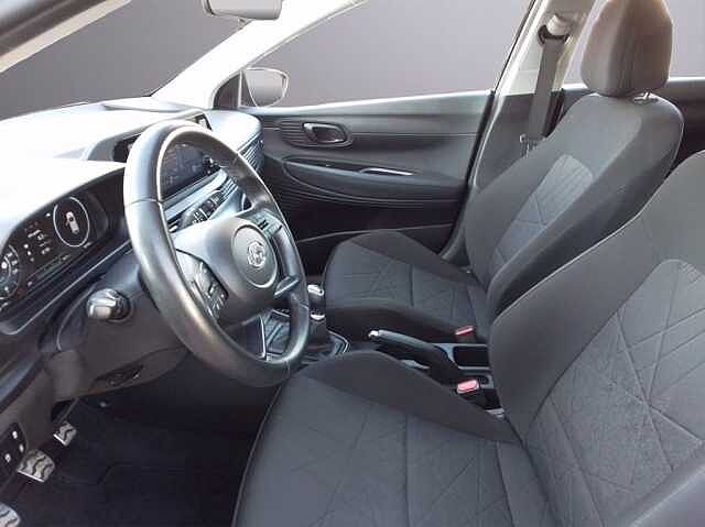 Hyundai BAYON 1.2 MPI MT XLine