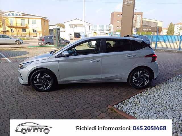 Hyundai i20 1.2 MPI 84CV MT ConnectLine + EX+UP 22