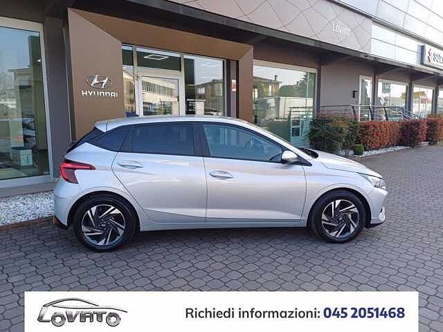 Hyundai i20 1.2 MPI 84CV MT ConnectLine + EX+UP 22