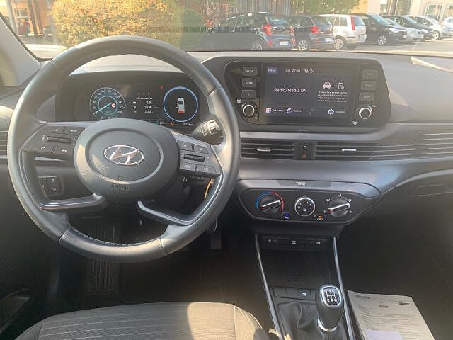 Hyundai i20 1.2 MPI MT Connectline