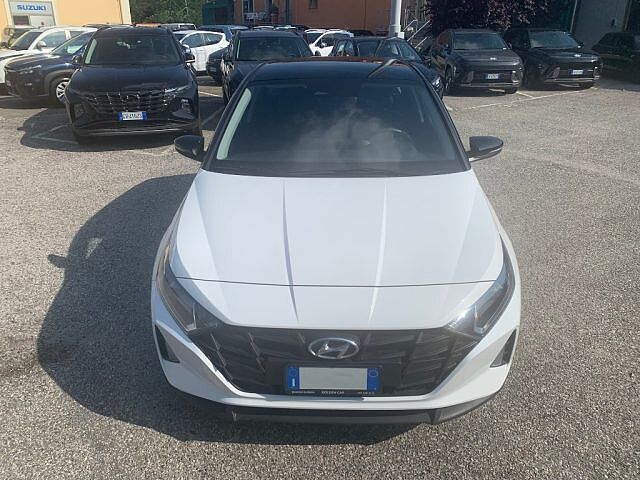 Hyundai i20 1.2 MPI MT Connectline