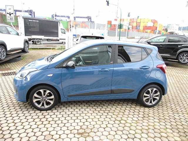 Hyundai i10 1.0 MPI Login + GO PACK UNICO PROPRIETARIO MOLTO BELLA