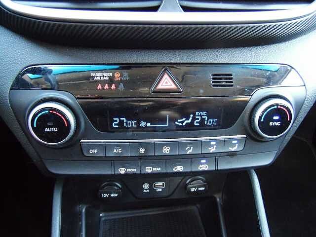 Hyundai TUCSON 1.6 GDI XTech IN OTTIME CONDIZIONI CON SOLO 68.000KM ORIGINALI