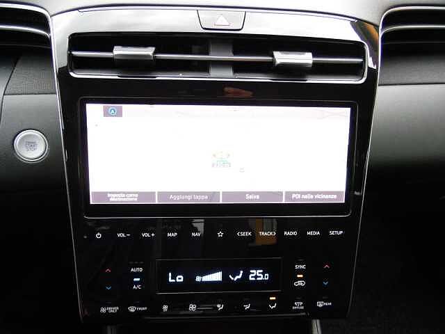 Hyundai TUCSON 1.6 HEV aut.Xline + TETTO NERO TAGLIANDATA HYUNDAI