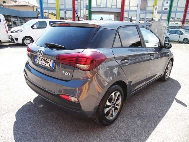 Hyundai i20 1.2 5 porte Connectline TAGLIANDATISSIMA MOLTO BELLA
