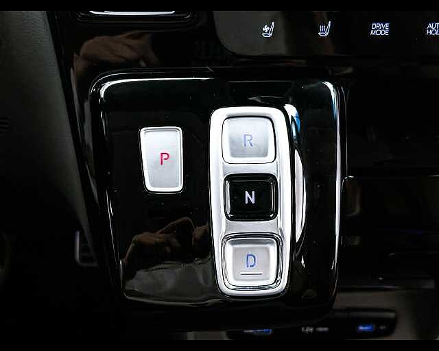 Hyundai STARIA Staria 2.2 AT 2WD 7 posti Luxury