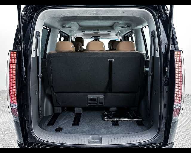 Hyundai STARIA Staria 2.2 AT 2WD 7 posti Luxury