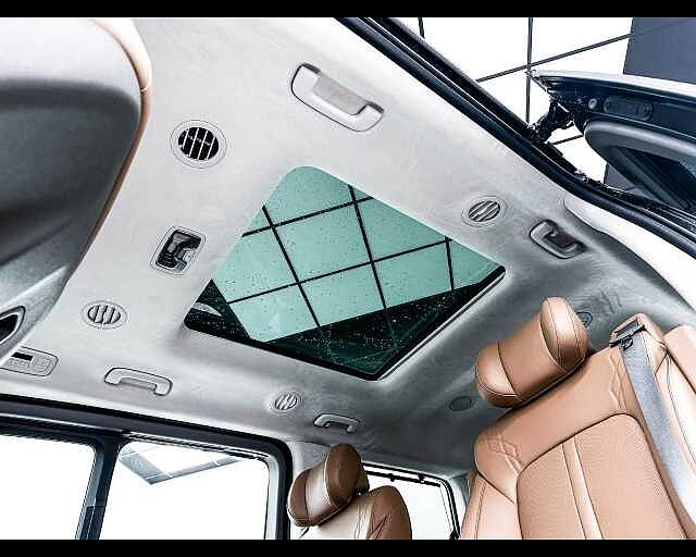 Hyundai STARIA Staria 2.2 AT 2WD 7 posti Luxury