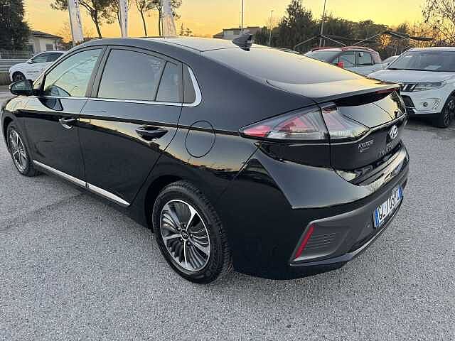 Hyundai IONIQ 1.6 Plug-in Hybrid DCT Prime